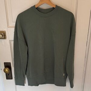 Vuori Sweatshirt